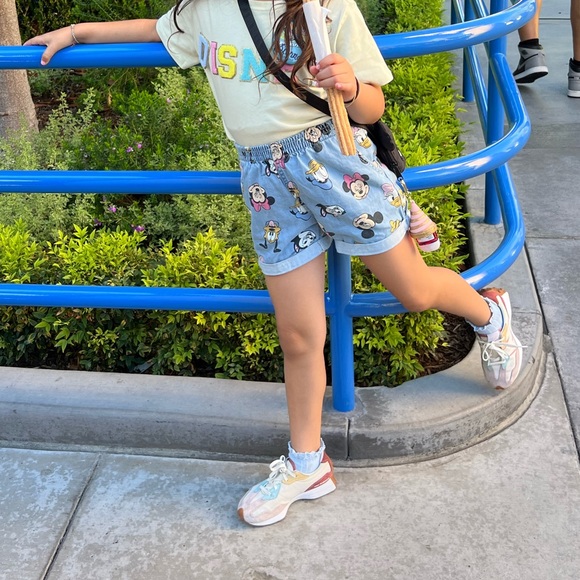 H&M Bottoms Hm Kids Mickey And Friends Character Shorts Poshmark